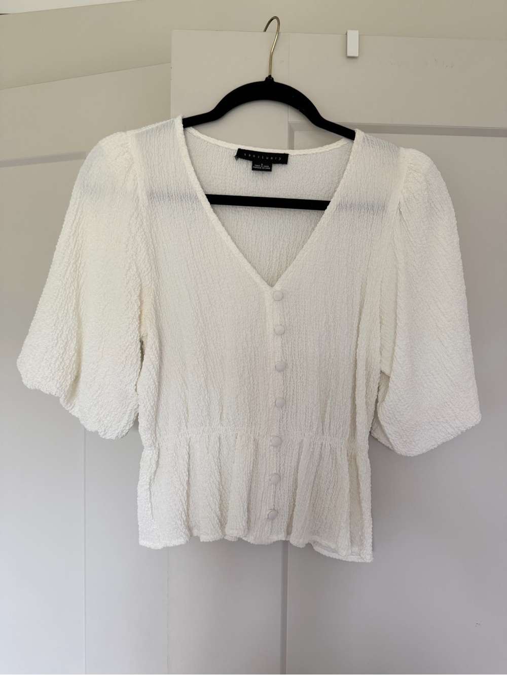 Sanctuary Ivory Textured Button-Front Peplum Top